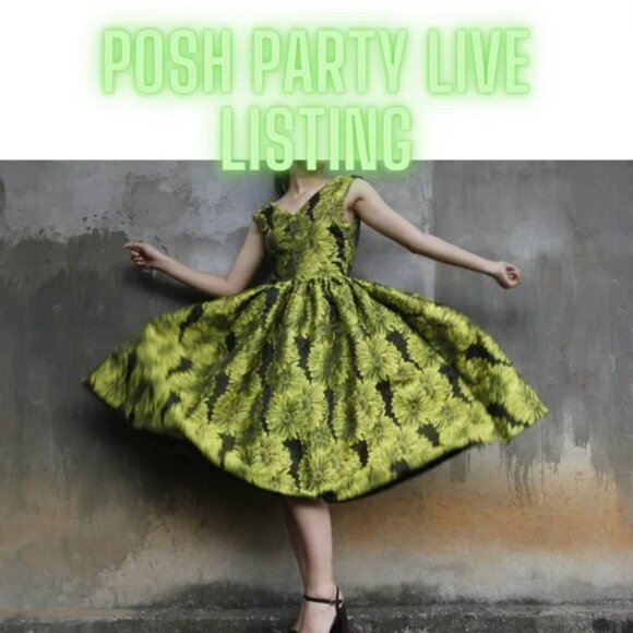 8/31 POSH PARTY LIVE GIVEAWAY! - Picture 1 of 10